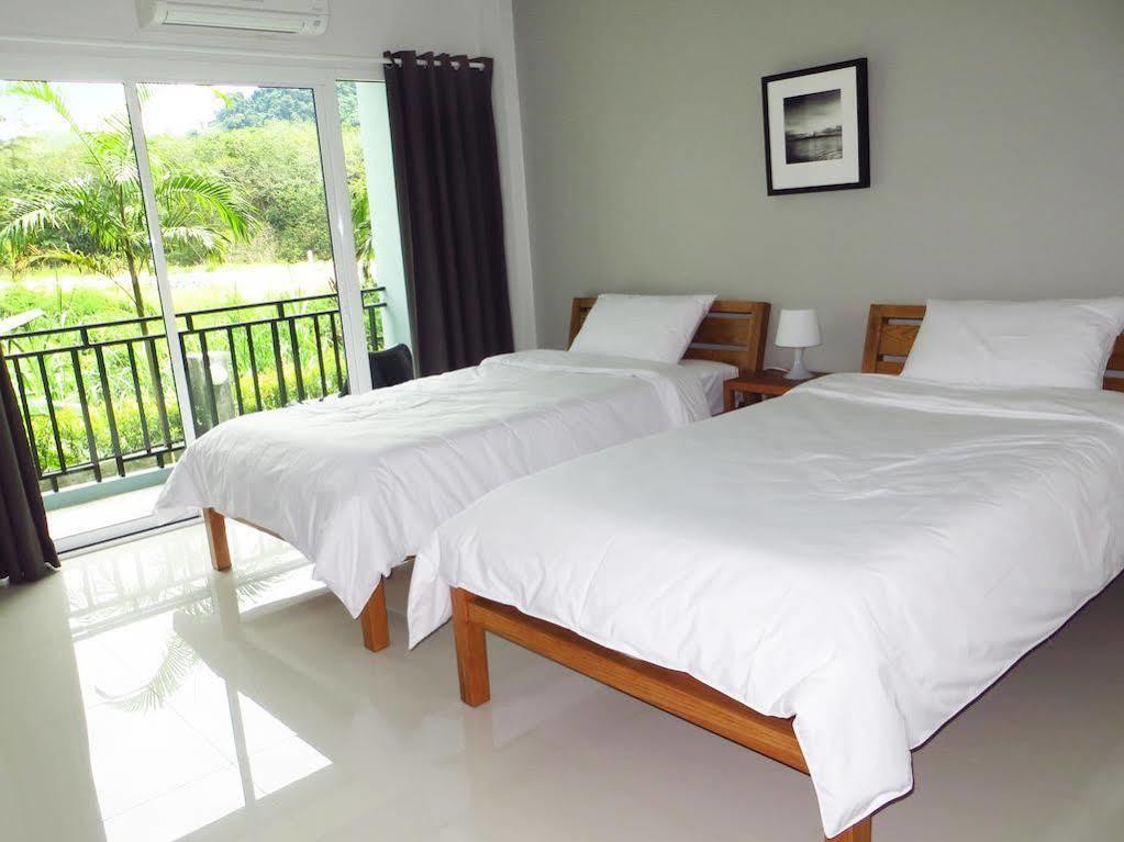 Ruk Cozy Hotel Khao Lak Ngoại thất bức ảnh